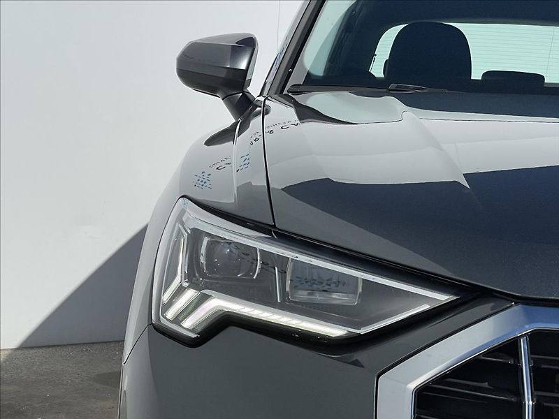 Audi Q3 1,5 35 TFSI A7 S line Gravity - fotka 21 z 24