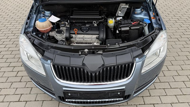 Škoda Fabia (2009) 1.6 16V*77kW*STYLE-EDITION*TOP - fotka 16 z 21