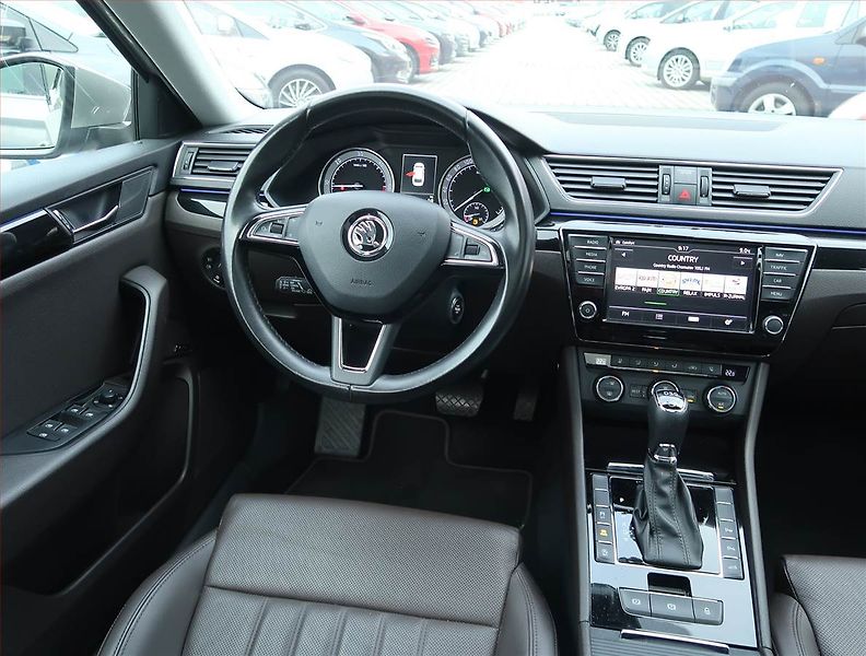Škoda Superb (2017) Laurin&Klement 2.0 TDI, 4X4 - fotka 7 z 18