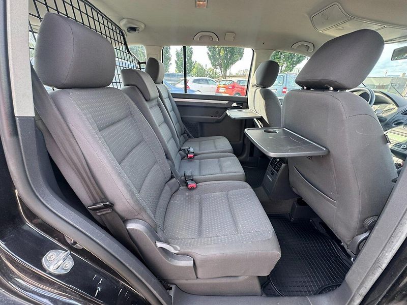 Volkswagen Touran (2005) 1,6 MPI 75 KW SPOJKA STK - fotka 38 z 48