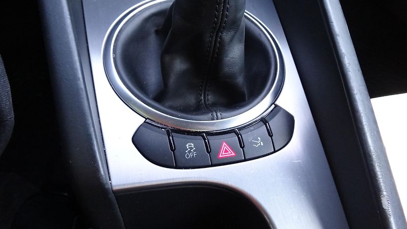 Audi TT 1.8 TFSI  Alcantara - fotka 13 z 23