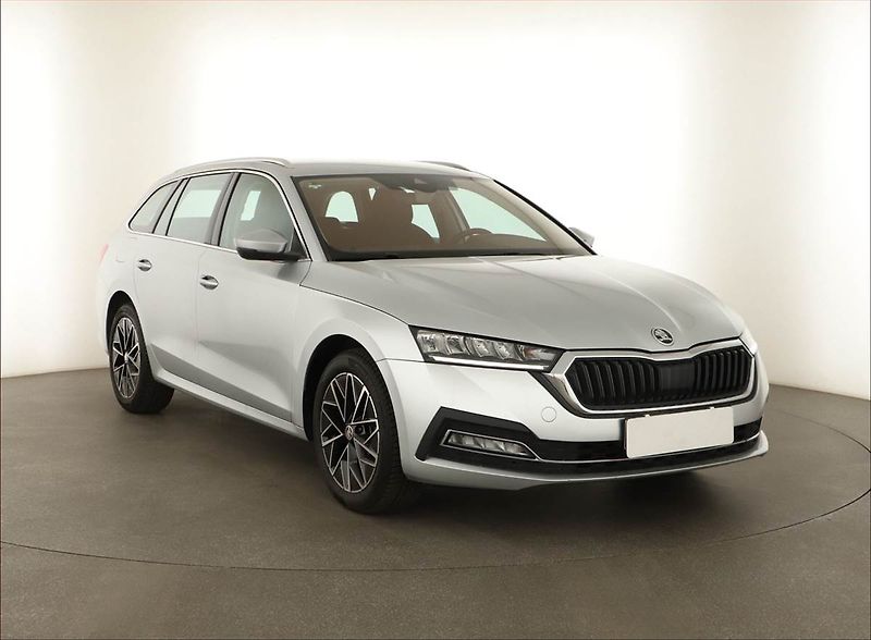 Škoda Octavia (2022) Style 1.5 TSI e-tec - fotografie inzerátu