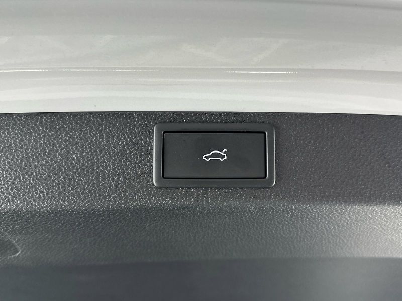 Škoda Karoq (2025) DSG 2.0TDI 110kW 4x4 SportLine - fotka 30 z 33