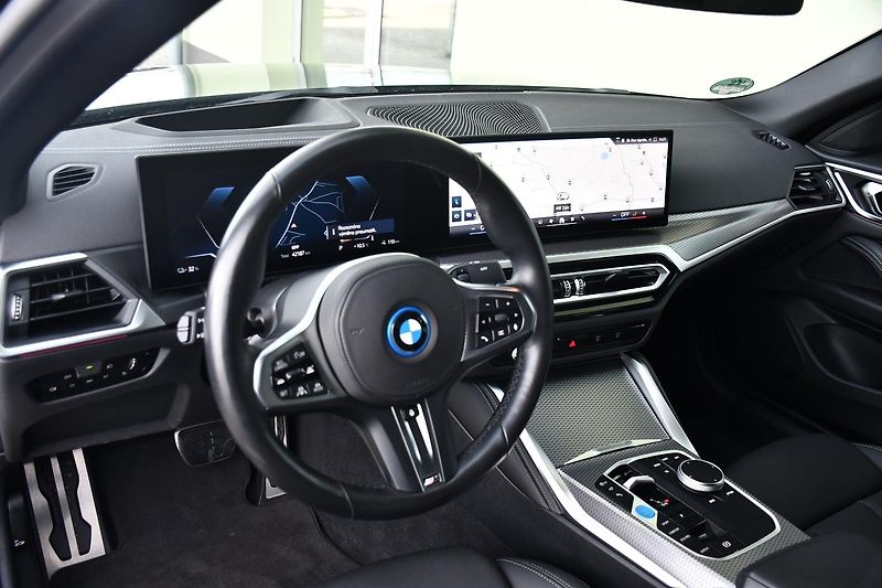 BMW i4 eDrive40 M-SPORT HUD 1.M TAŽNÉ - fotka 15 z 44