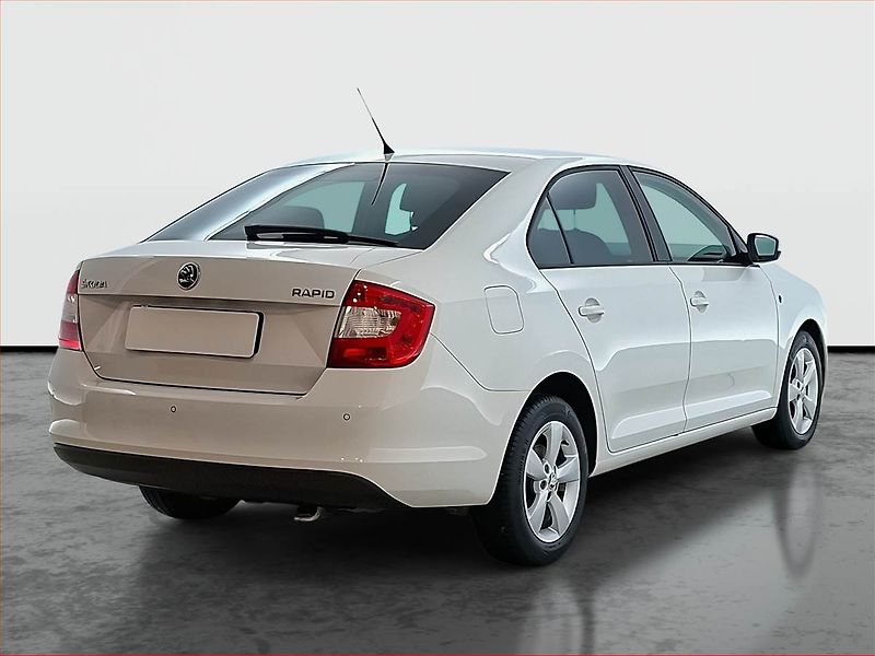 Škoda Rapid (2014) 1.2 TSI, ČR,1.maj - fotka 5 z 16