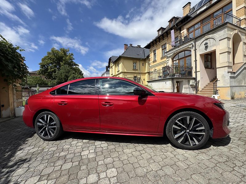 Peugeot 508 Fastback GT zakoupeno v ČR DPH - fotka 10 z 24
