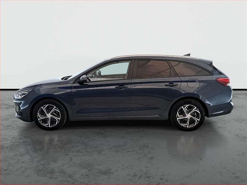 Hyundai i30 (2024) Comfort 1.0 T-GDI, ČR,1.maj - fotka 3 z 18