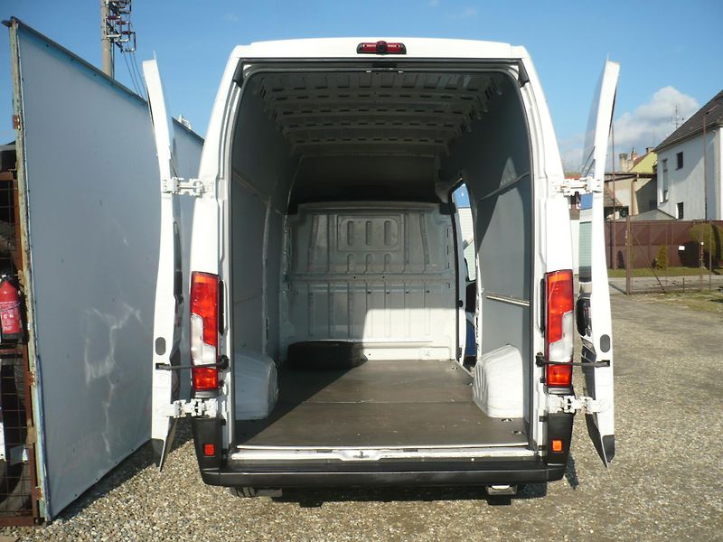 Fiat Ducato 2.3JTD 130Kw L4H3 DPH  - fotka 18 z 23