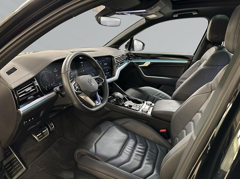 Volkswagen Touareg R eHybrid 3.0 V6 TSI - fotka 9 z 10