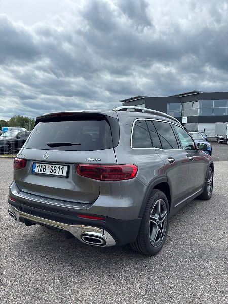 Mercedes-Benz GLB (2024) 200d 4MATIC - fotka 5 z 10