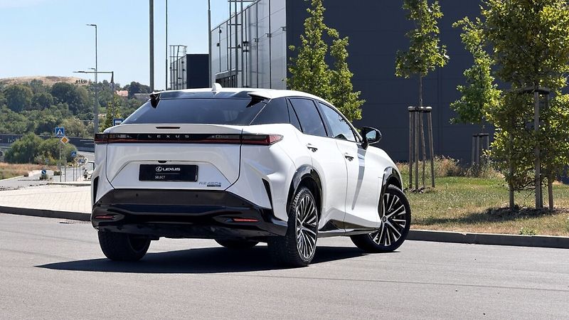 Lexus RZ 450e 450e LUXURY TOP PANORAMIC DIRE - fotka 5 z 27