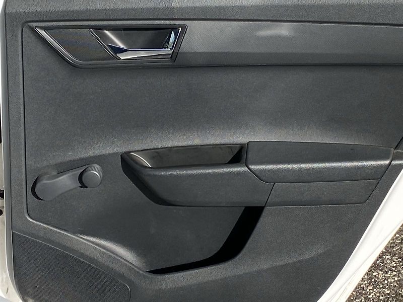 Škoda Fabia (2022) Combi 1.0 TSI Ambition Top - fotka 24 z 31