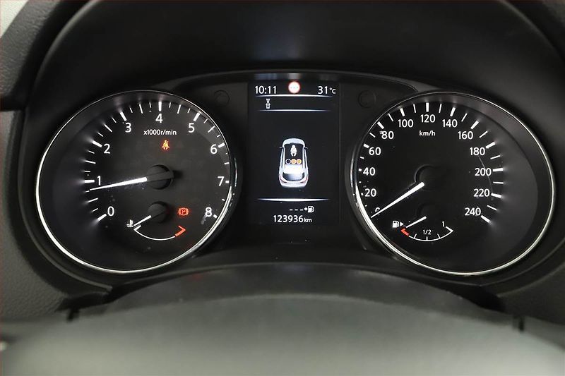 Nissan Qashqai (2015) 1.2 DIG-T, Navi, Tempomat - fotka 8 z 16