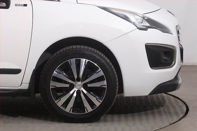 Peugeot 3008 (2016) 1.2 PureTech, Tempomat - fotka 14 z 15