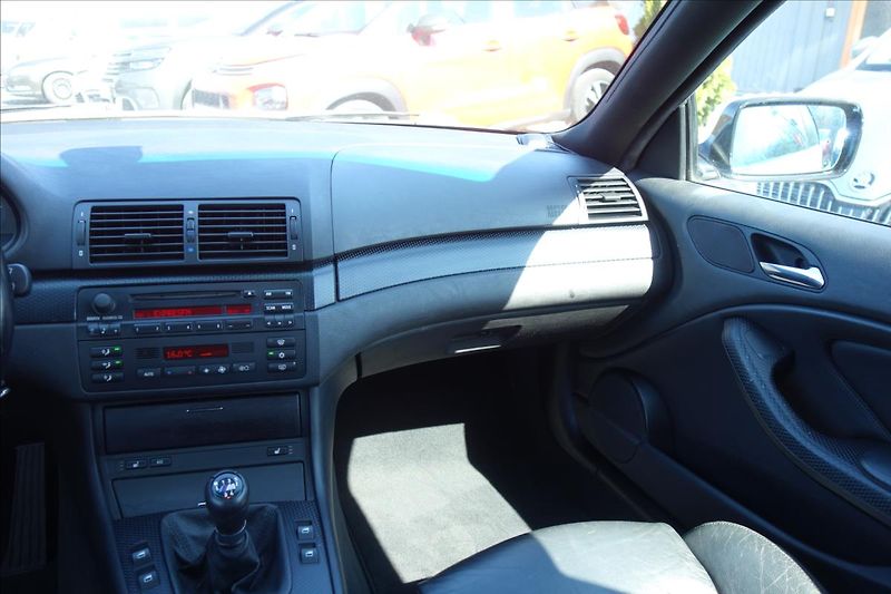 BMW Řada 3 318 Ci, SERVISNÍ KNIHA. - fotka 19 z 35