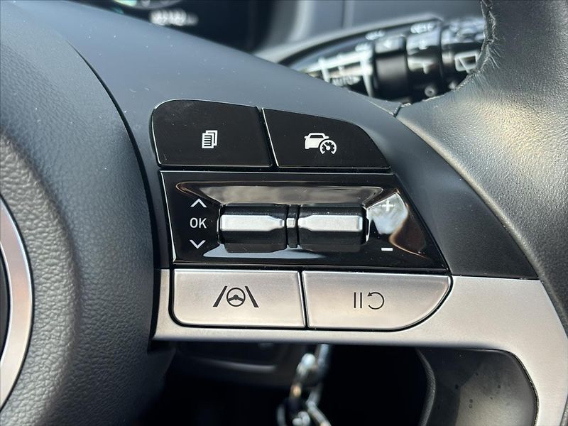 Hyundai Tucson 1,6 TGDi AT MHEV Smart ZÁRUKA - fotka 31 z 44