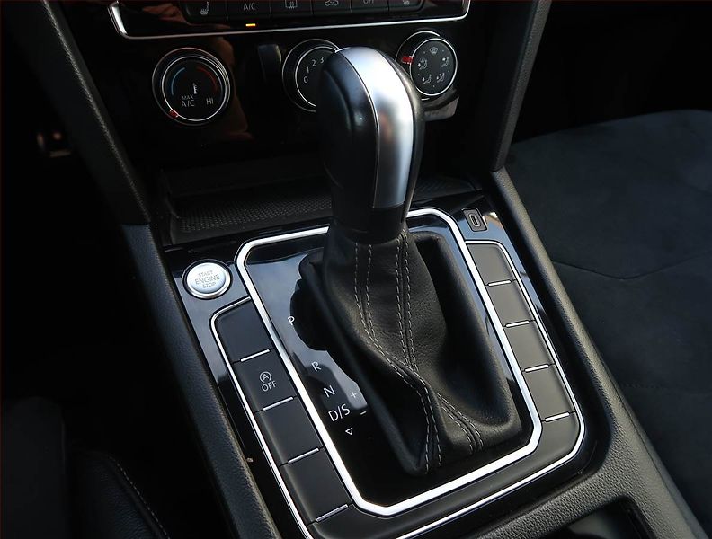 Volkswagen Arteon (2020) R-line 2.0 TDI - fotka 13 z 25