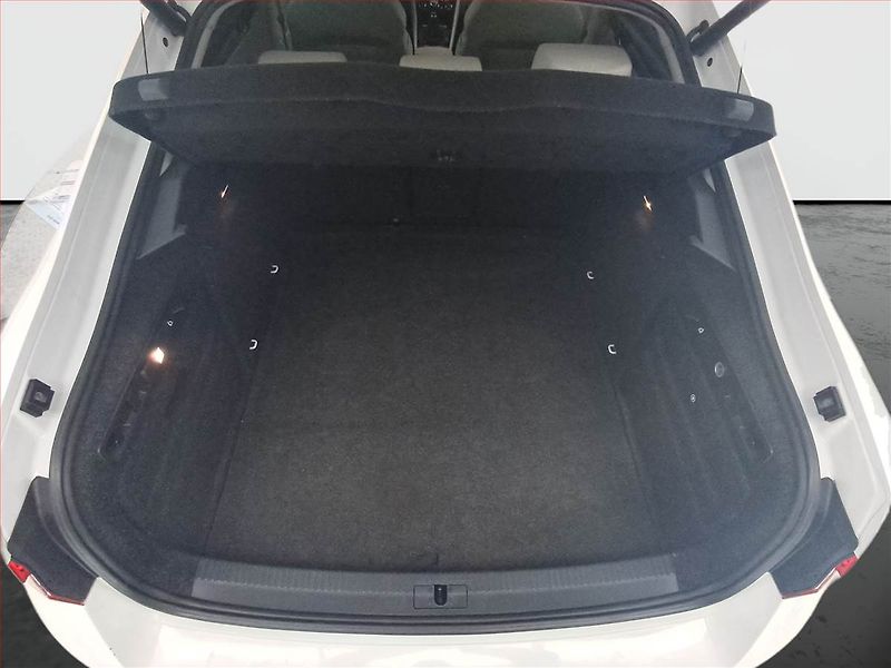 Škoda Superb (2016) Style 2.0 TDI, Serv.kniha - fotka 14 z 18
