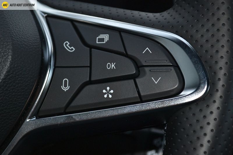 Renault Captur techno E-Tech full hybrid 145 - fotka 40 z 50