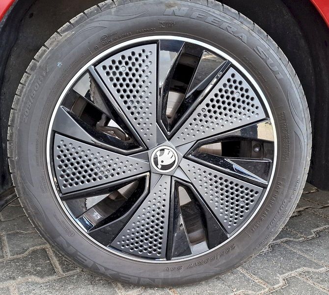 Škoda Scala (2025) MONTE CARLO TSI 85/1.0 A7F - fotka 26 z 27