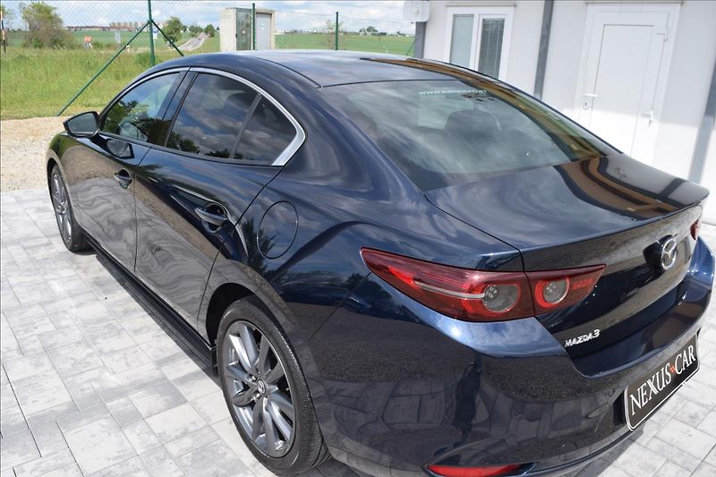 Mazda 3 2,0 i 90KW NÍZKÉ KM KUŽE ALU - fotka 7 z 55