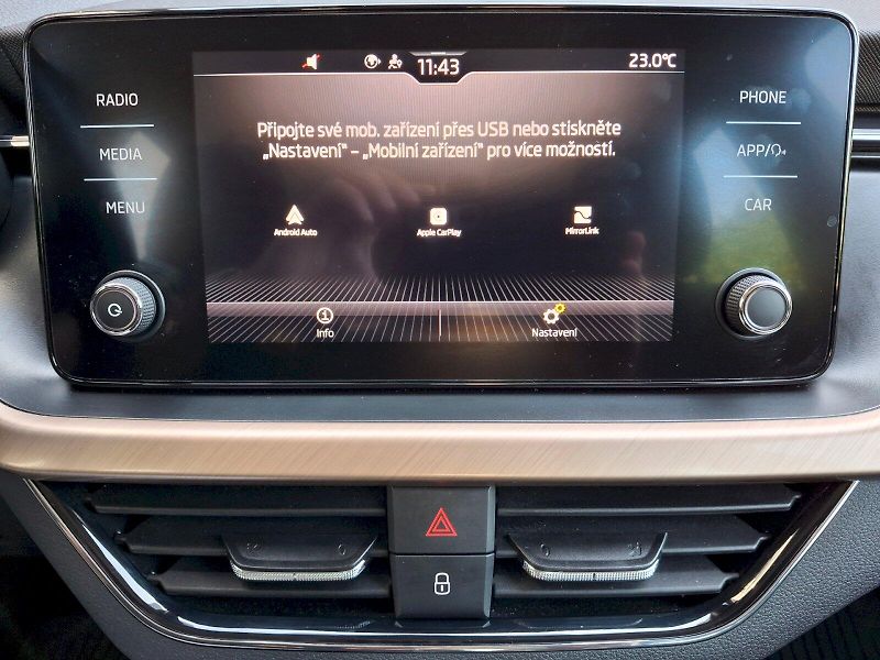 Škoda Kamiq (2022) Style DSG 1,0TSi 81kW - fotka 25 z 35