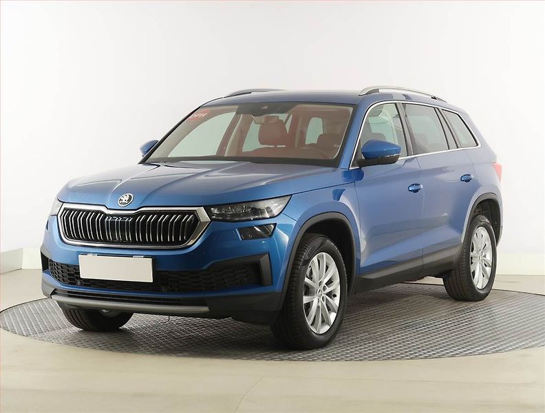 Škoda Kodiaq (2022) Style 2.0 TDI, digi klima - fotka 2 z 24