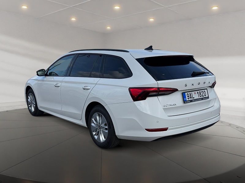 Škoda Octavia (2022) AMBITION 2.0TDI 85kW CZ DPH - fotka 4 z 11