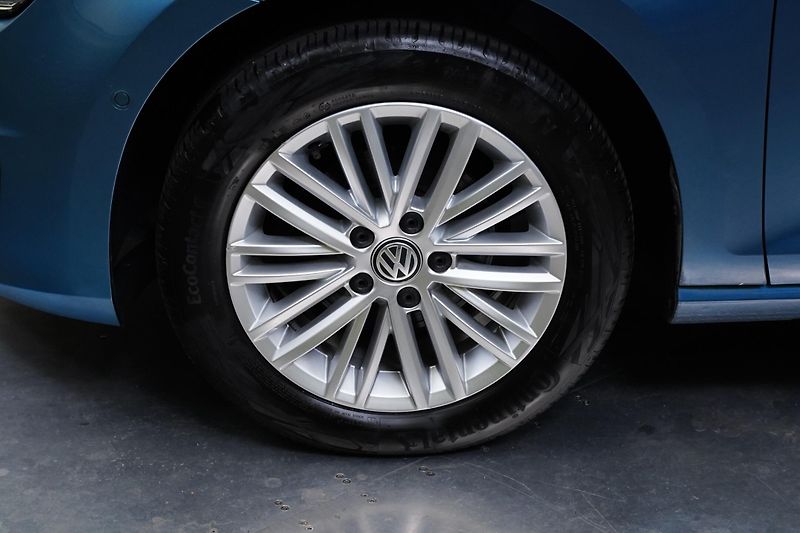 Volkswagen Golf - fotka 10 z 26