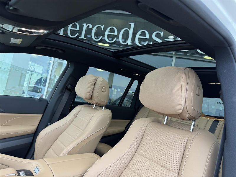 Mercedes-Benz GLS 350d 4M*NEZÁVISLÉ*MASÁŽ - fotka 34 z 52