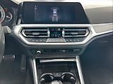 BMW Řada 3 2,0 320d xDrive M Sport AT - náhled 10