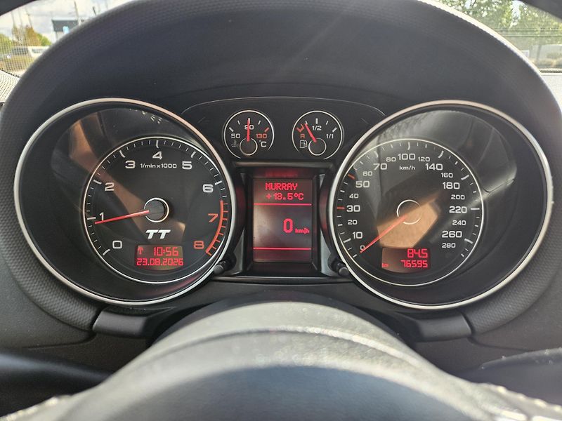 Audi TT (2006) Audi TT 2.0 TFSI 147 kW - fotka 9 z 21