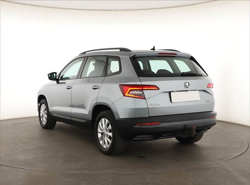 Škoda Karoq (2018) Ambition 1.0 TSI, Tempomat - fotka 4 z 19