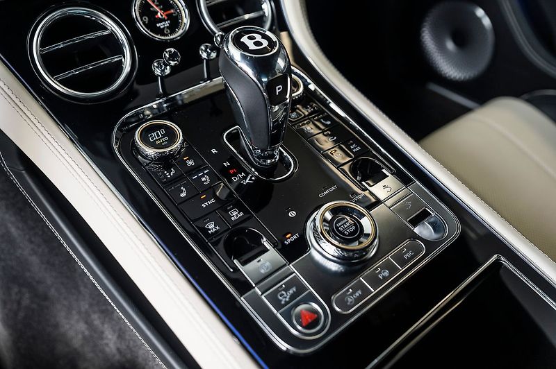 Bentley Continental GT W12/B&O/360/Masáž/Matrix - fotka 12 z 19
