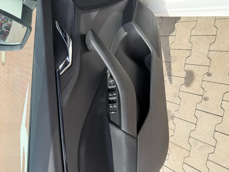 Škoda Kamiq (2024) První majitel ČR, super stav - fotka 7 z 15