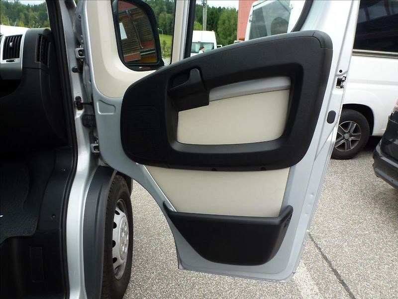 Fiat Ducato 2,3 MultiJet 250 Maxi L4H3 - fotka 26 z 54