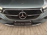 Mercedes-Benz Třídy E (2024) 300e sedan 4MATIC - náhled 8
