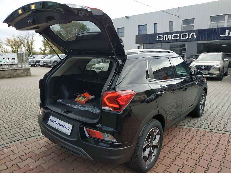 KGM Korando 1.5T, SMART,4WD, AT, SKLADEM - fotka 8 z 30