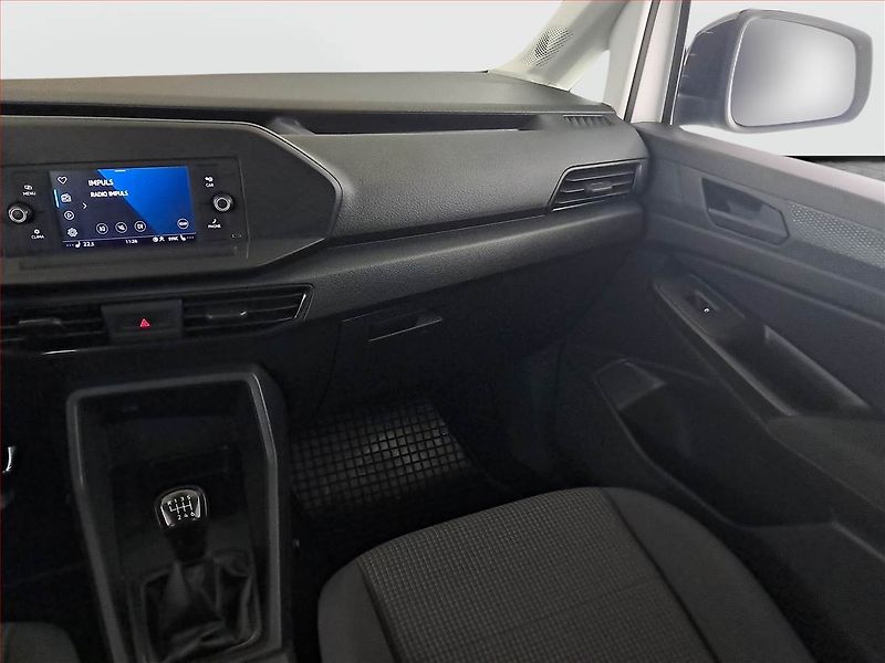 Volkswagen Caddy (2022) 2.0 TDI, 5Míst, ČR, 1Maj - fotka 8 z 17