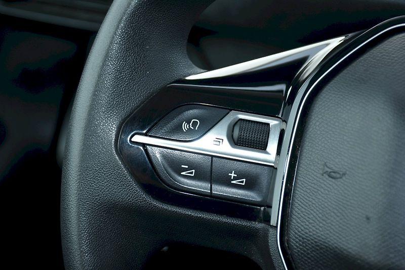 Peugeot Rifter (2022) 1.5 HDI 75kW - fotka 24 z 27