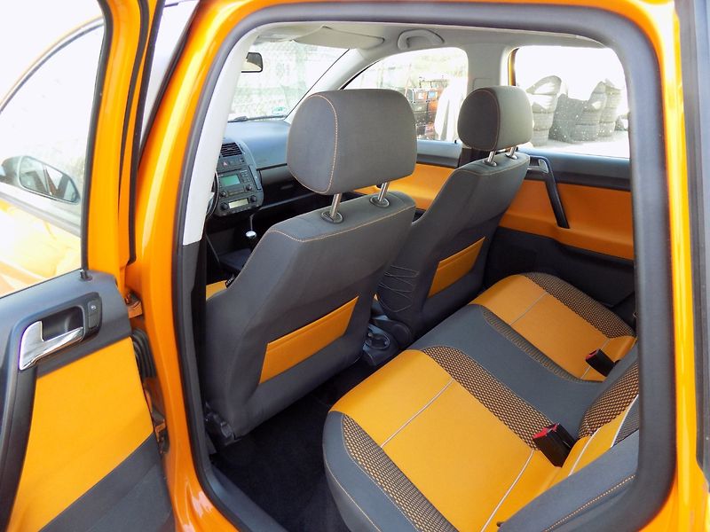Volkswagen Polo (2006) 1.4MPi/Cross/16V/Klimatizace/ - fotka 10 z 35