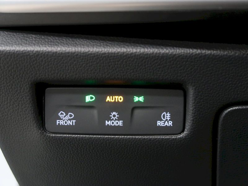 Škoda Superb (2026) SPORTLINE 2.0TDI 142KW TAŽNÉ W - fotka 14 z 43