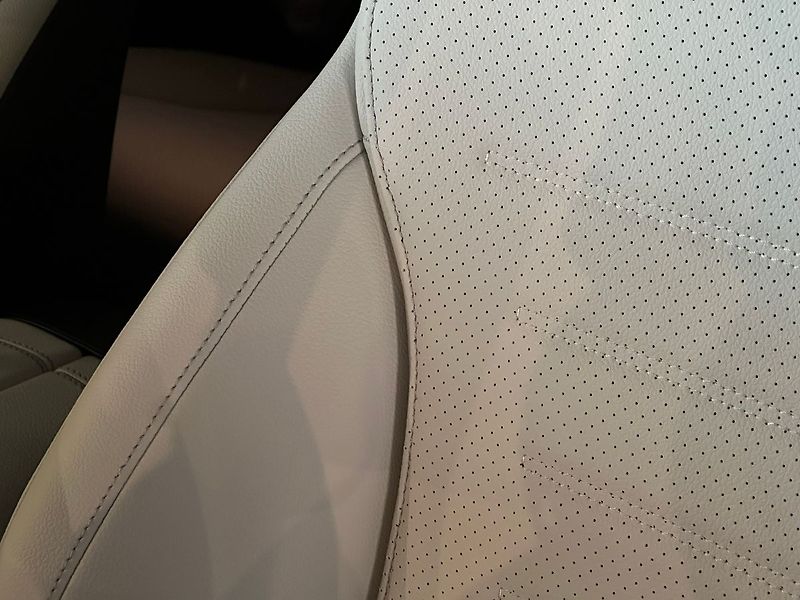 Mercedes-Benz GLC 220d 4M, DISTRONIC, Nezávislé - fotka 18 z 35