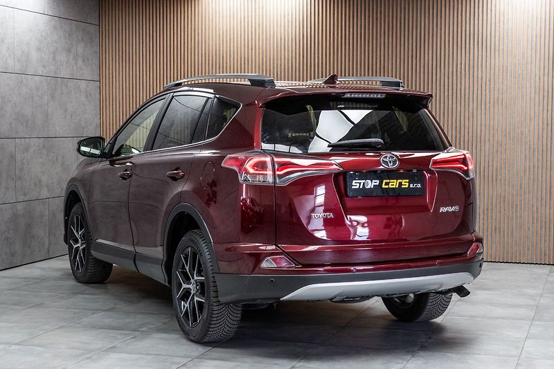 Toyota RAV4 2.0 D-4D 105kW*PO ROZVODECH* - fotka 4 z 44
