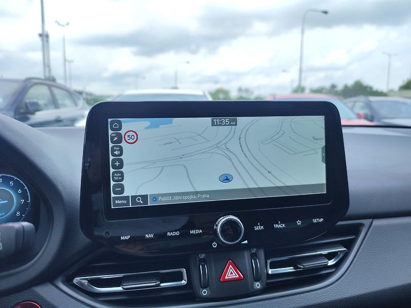 Hyundai i30 1.5 T-GDi/103 N-Line DCT MHEV - fotka 20 z 32