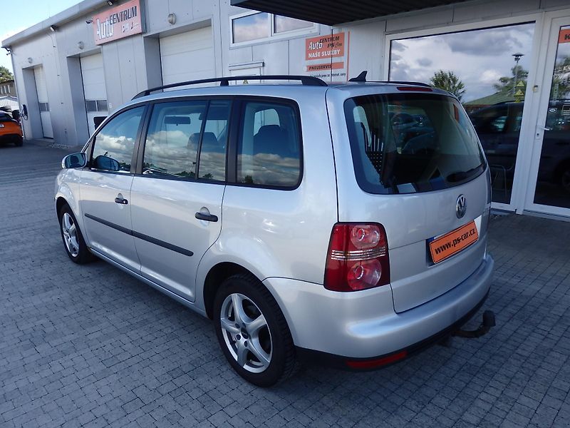 Volkswagen Touran 1,9TDi 77kW KLIMA, ZÁVĚS - fotka 5 z 16