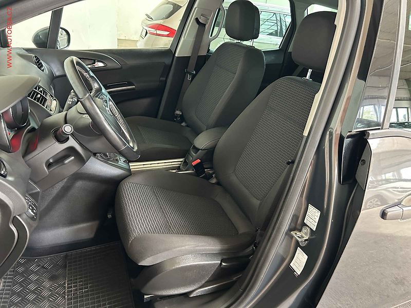 Opel Meriva (2016) 1.4i, AC, temp - fotka 9 z 18