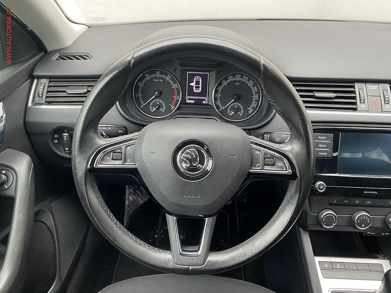Škoda Octavia (2017) 1.4 TSi, ČR, Ambition, TZ - fotka 11 z 16