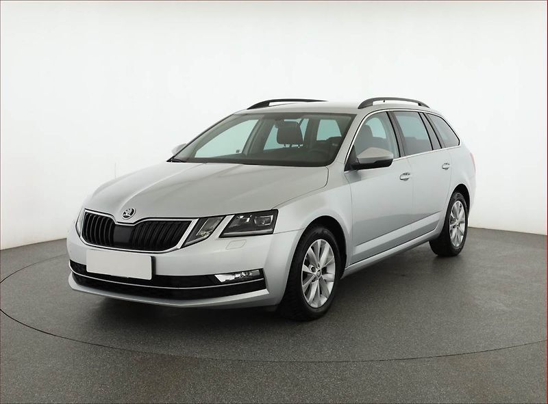Škoda Octavia (2018) Style 2.0 TDI, Automat - fotka 2 z 19