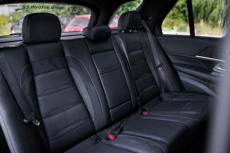 Mercedes-Benz GLE (2024)  GLE 53 AMG SUV 4Matic+ - fotka 57 z 61